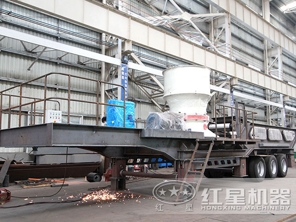 移动式建筑垃圾处理设备生产厂区实拍