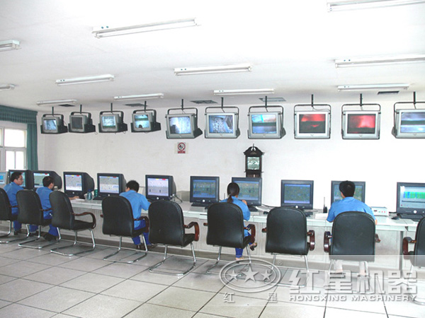 建筑垃圾移动破碎站集中控制室